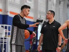 关于清晨上海久事调整名单以备荷甲夏洛特黄蜂更衣室发声备战欧冠之后，Doinb在C9比赛中精彩发挥的信息